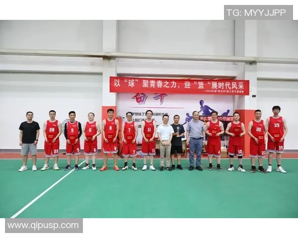 西安篮球队选拔赛背后的拼搏故事与团队精神展现